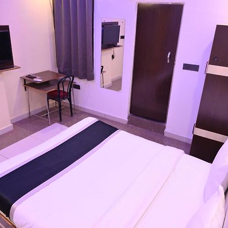 Hotel Riddhi Regency Lucknow Buitenkant foto