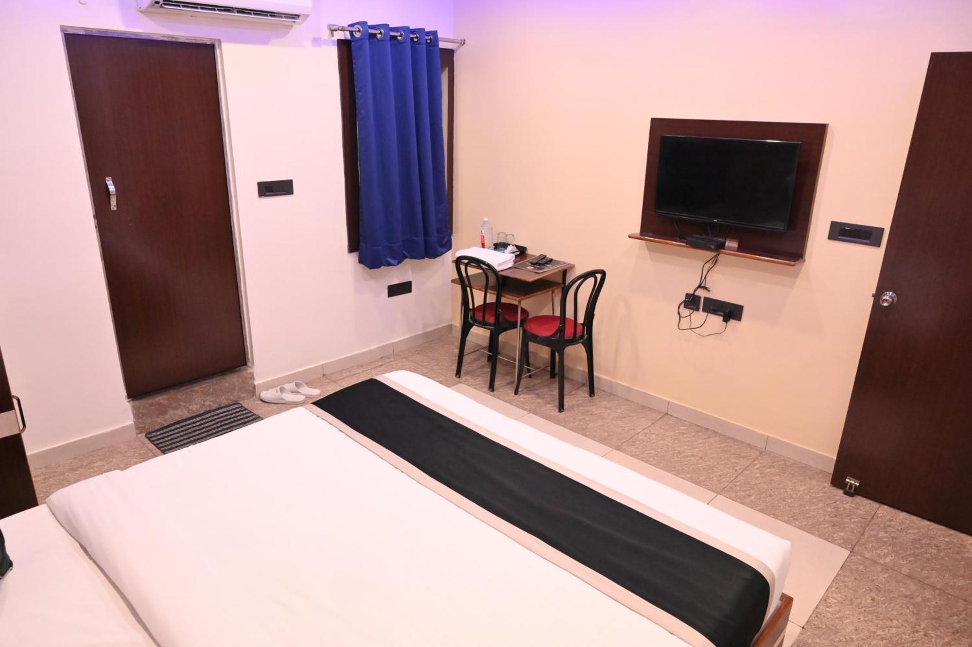 Hotel Riddhi Regency Lucknow Buitenkant foto