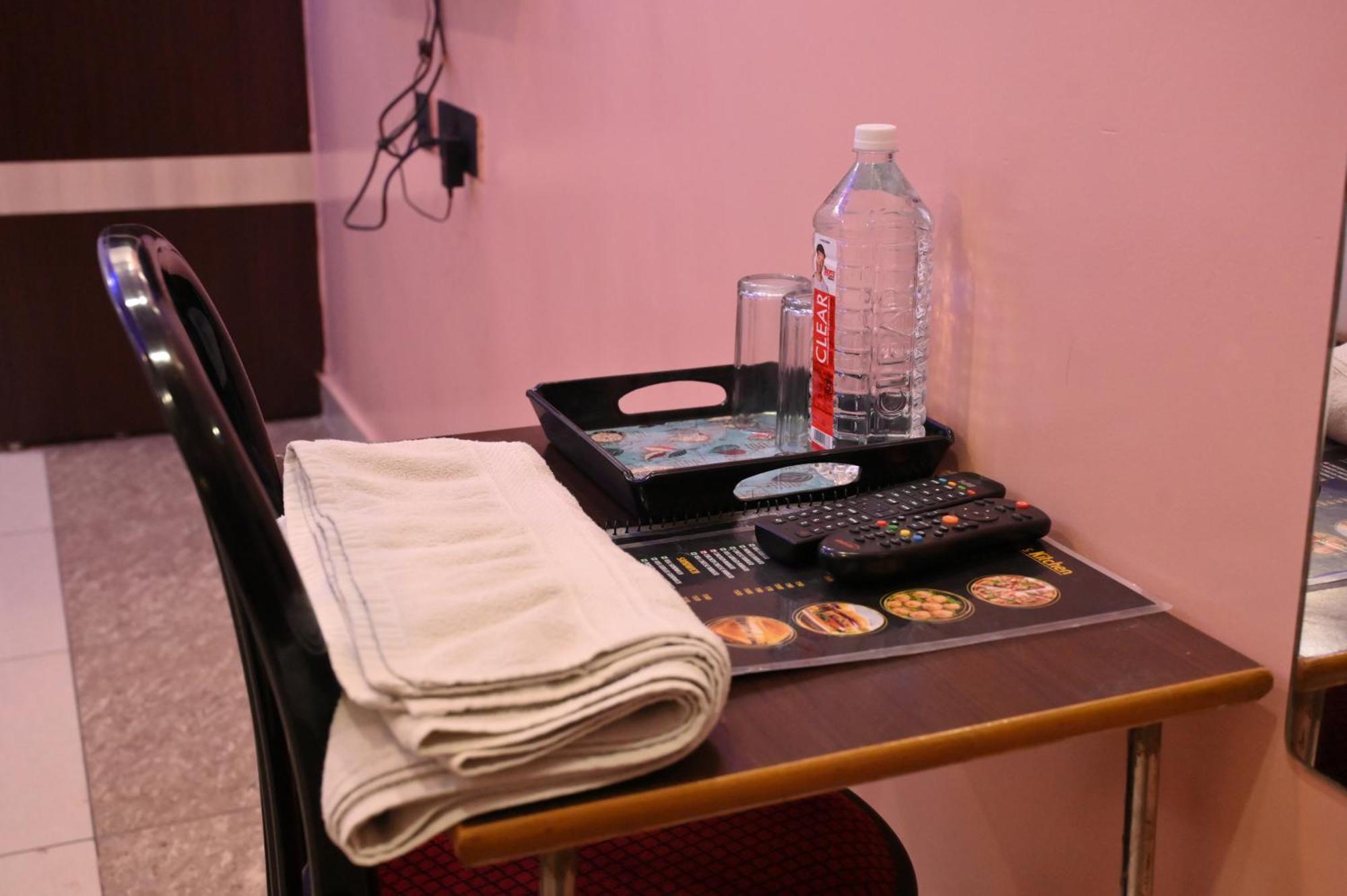 Hotel Riddhi Regency Lucknow Buitenkant foto